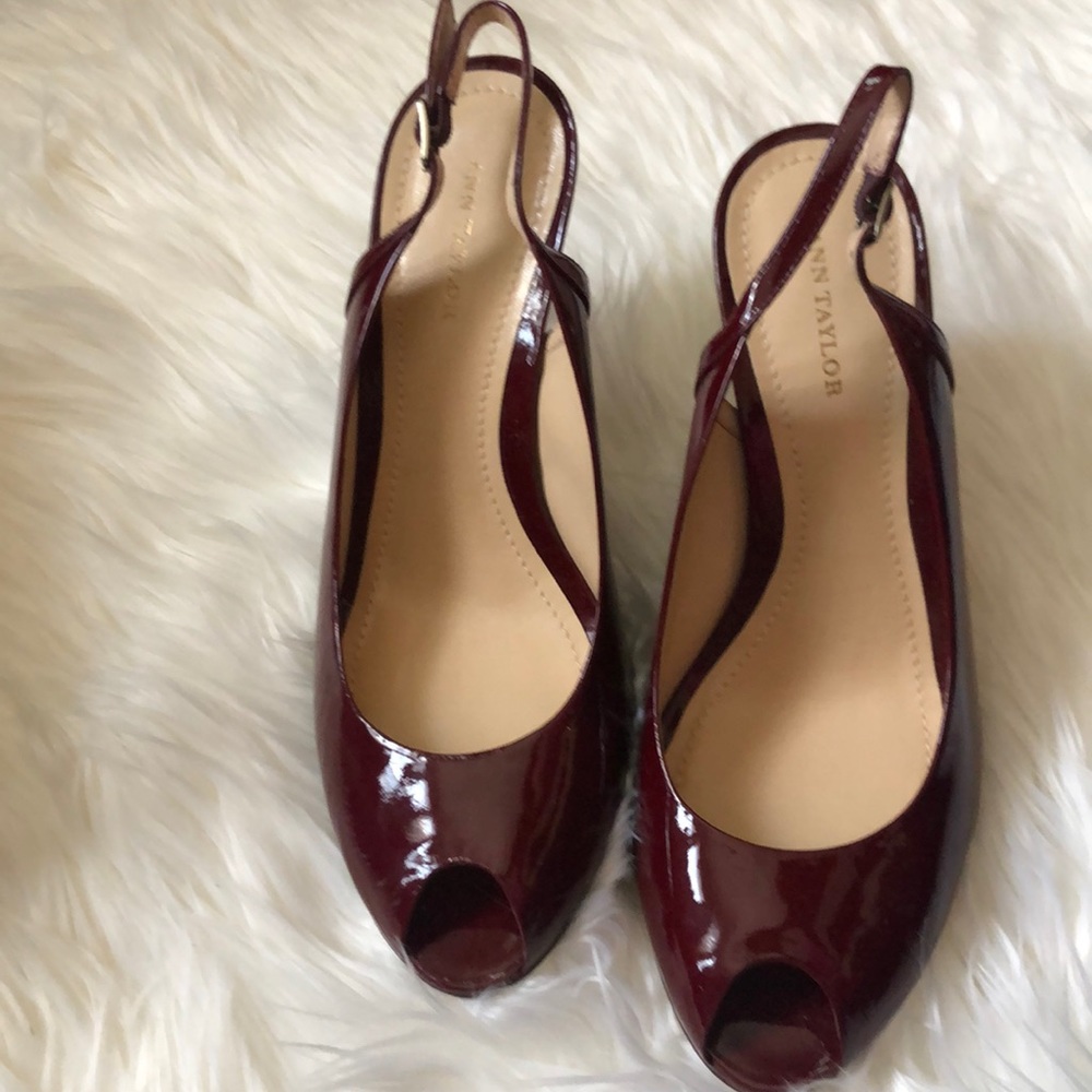 SOLD Ann Taylor Pamela Peetoe Slingback red sandal